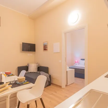 Apartment Simar Nearby S G Train Station By Rent Como