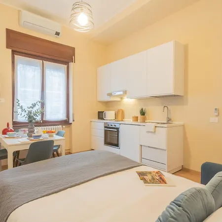 Simar Nearby Sg Train Station By Rent Διαμέρισμα