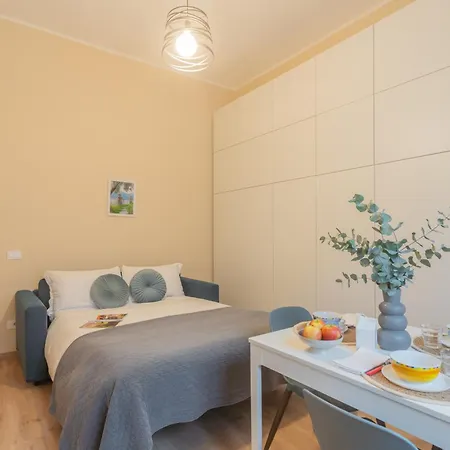 Apartment Simar Nearby Sg Train Station By Rent Como
