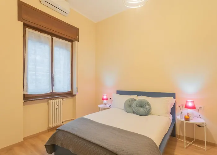 Simar Nearby Sg Train Station Apartamento