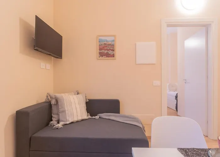 Simar Nearby Sg Train Station Apartamento *