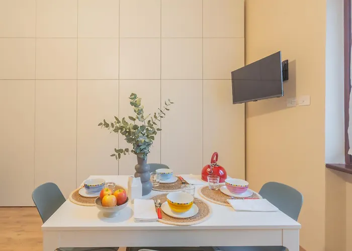 Апартаменты Simar Nearby Sg Train Station *
