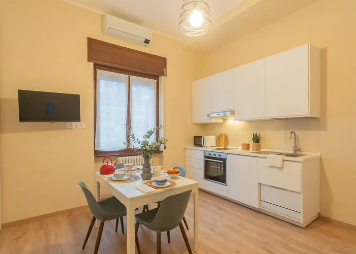 Simar Nearby S G Train Station By Rent *